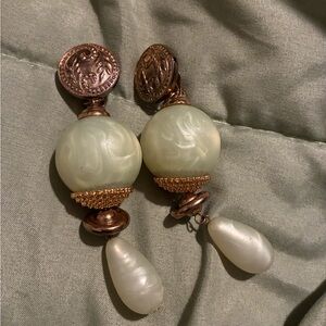 Elegant Gold and green Drop Earrings